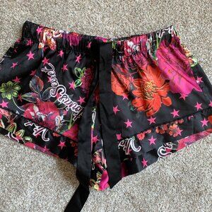Victoria's Secret Women's Pajama Shorts, Floral, Black, size XS NWOT